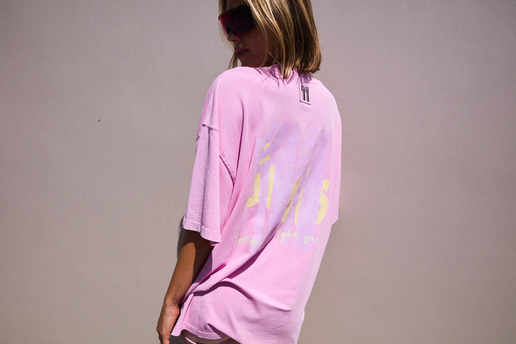 drop shoulder t-shirt