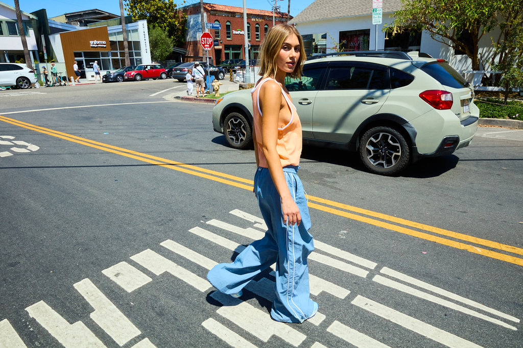 cropped tank top